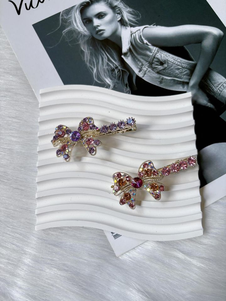 crystal ribbon duck clip