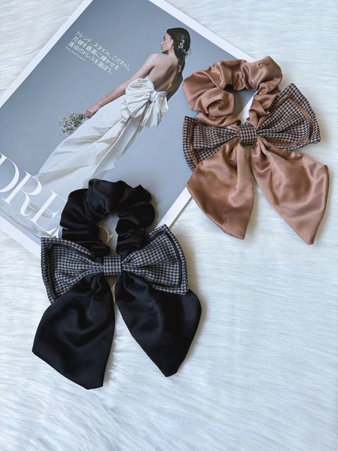 houndstooth print ribbon scrunchy