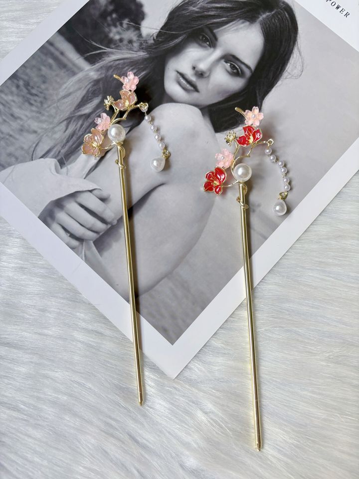 sweet floral hair bun stick