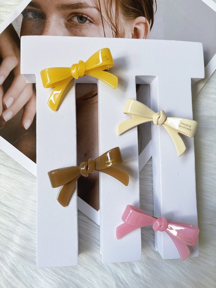 acetate ribbon duck clip