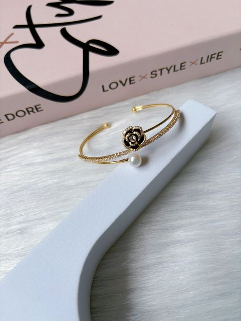 camellia flower bangle