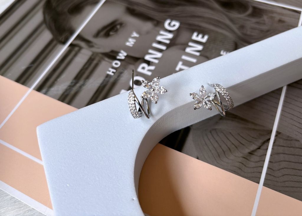 earrings 163