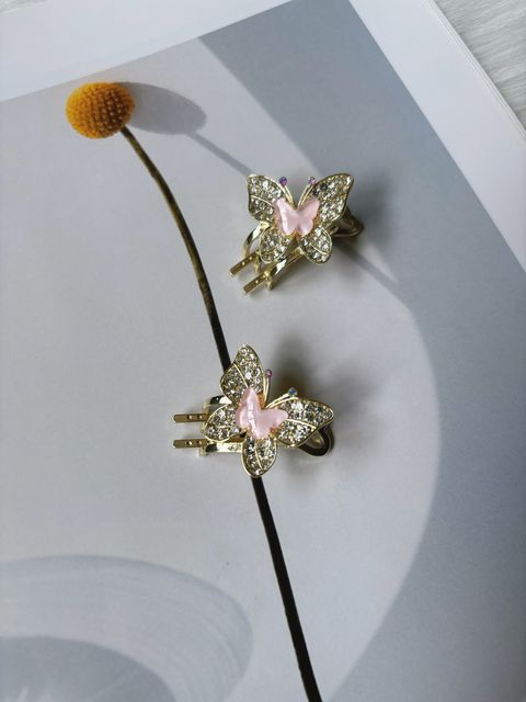 sweet pink butterfly clip (1pair)