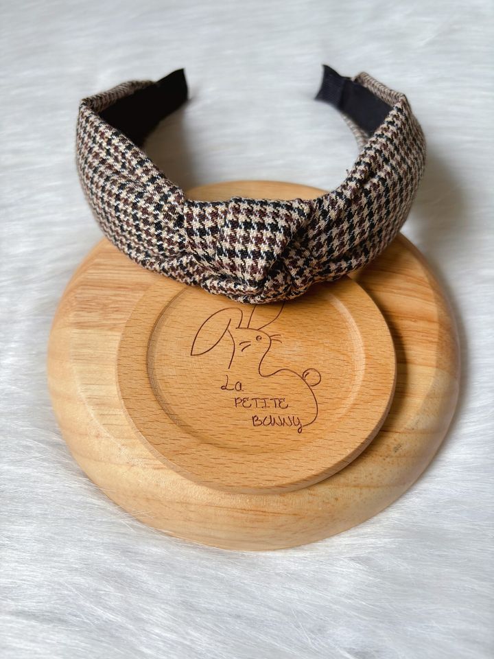 houdstooth print knotted headband