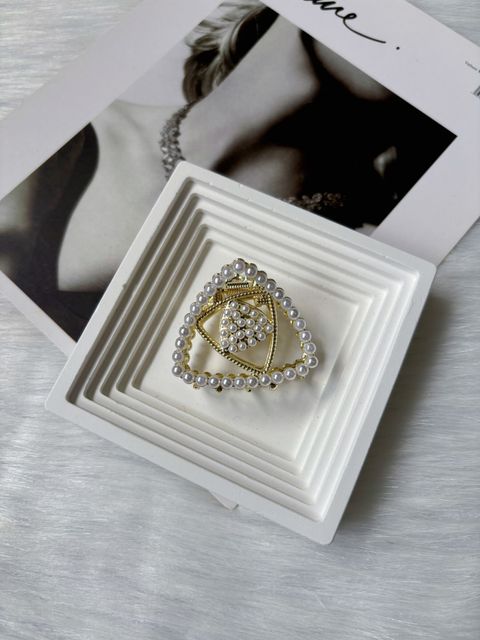 pearl beads claw clip (4cm)