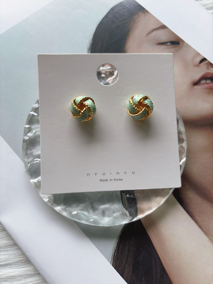 earrings 179
