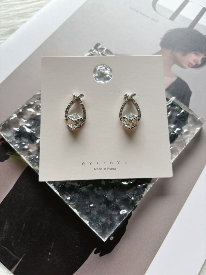 earrings 186