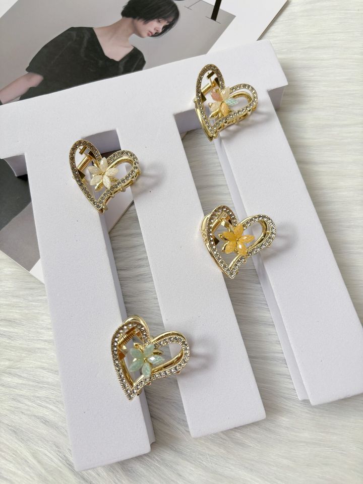 liuli flower heart claw clip (3cm)