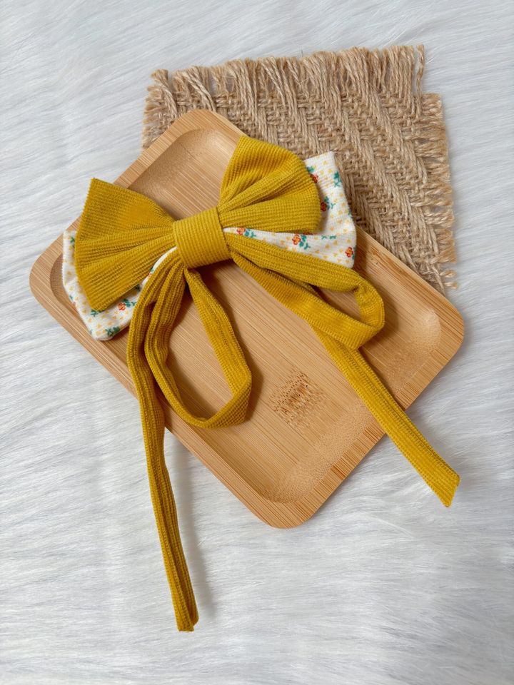 velvet bow floral print duck clip