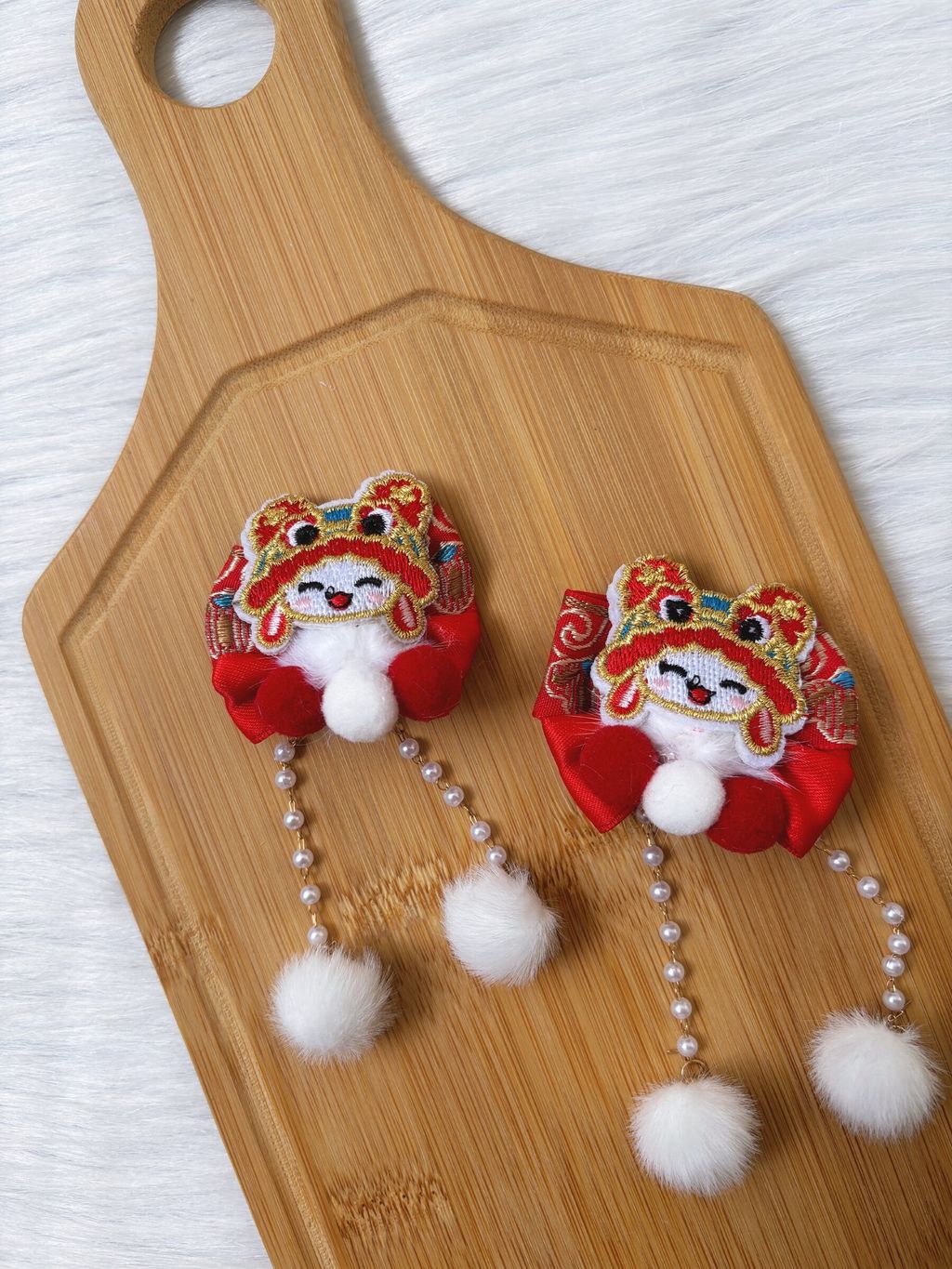 CNY theme duck clip with fur ball (1pair)