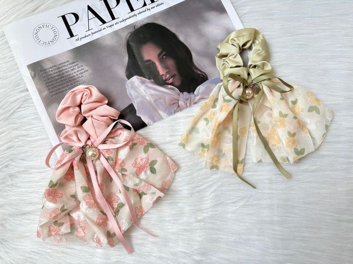 floral print flowy scrunchy