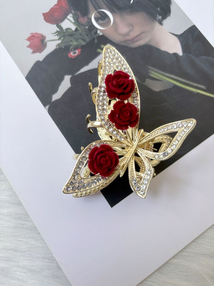 velvet rose butterfly claw clip (6cm)