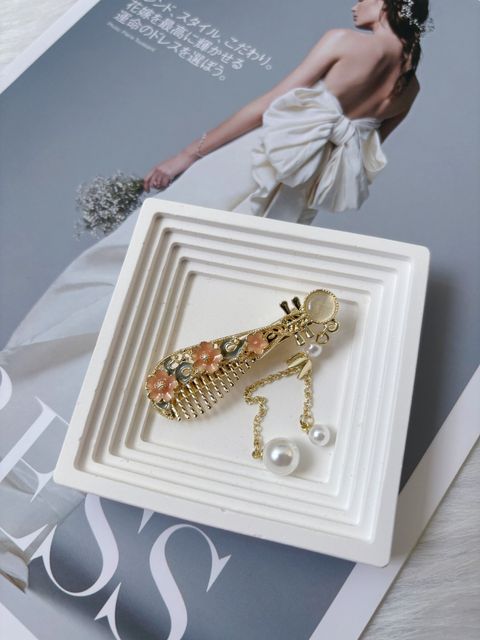 oriental pipa duck clip