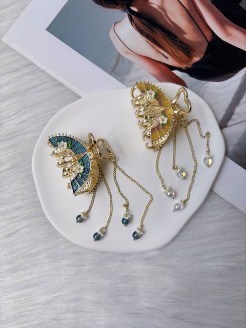 oriental fan claw clip (4cm)