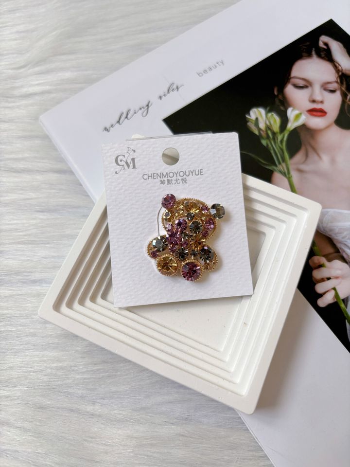 14K gold plated crystal bear hair tie