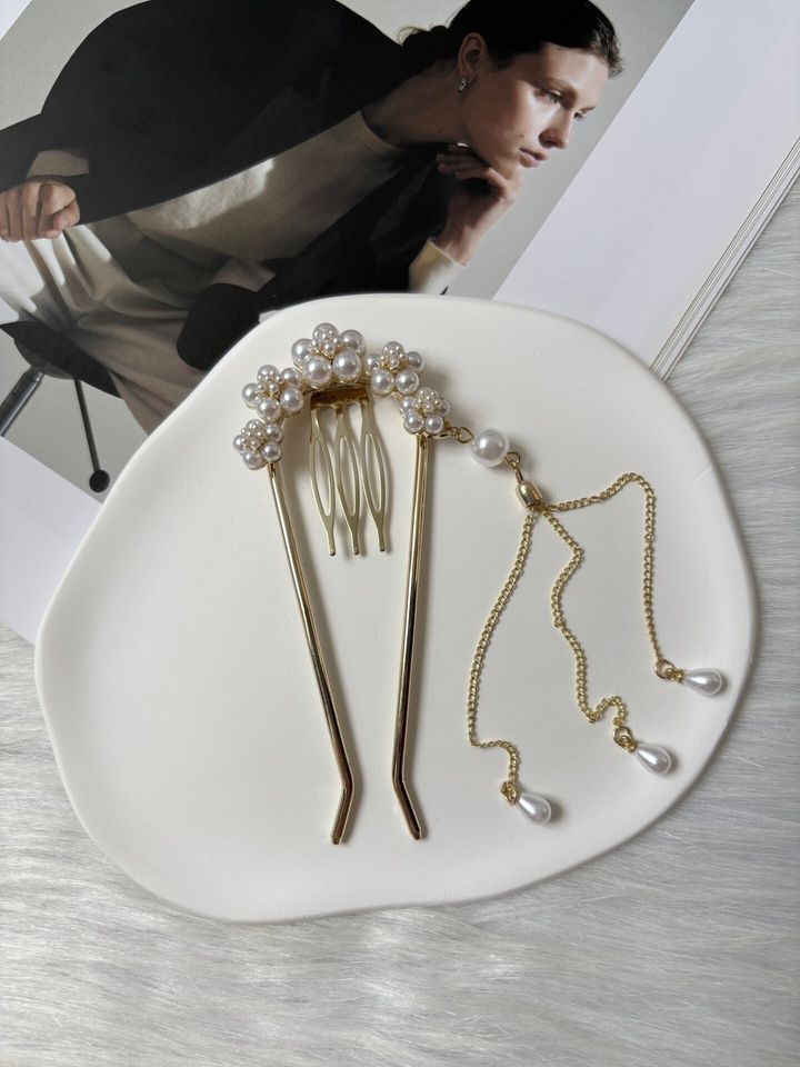pearl flower hair bun stick