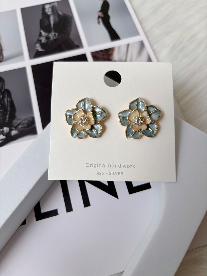earrings 213