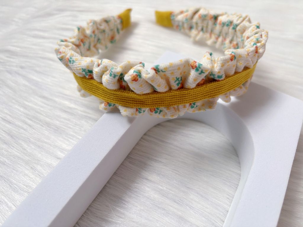 velvet ruffle headband