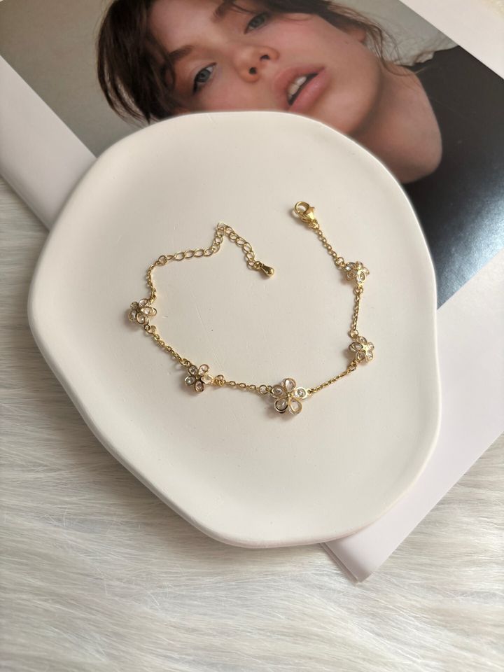 crystal flower bracelet