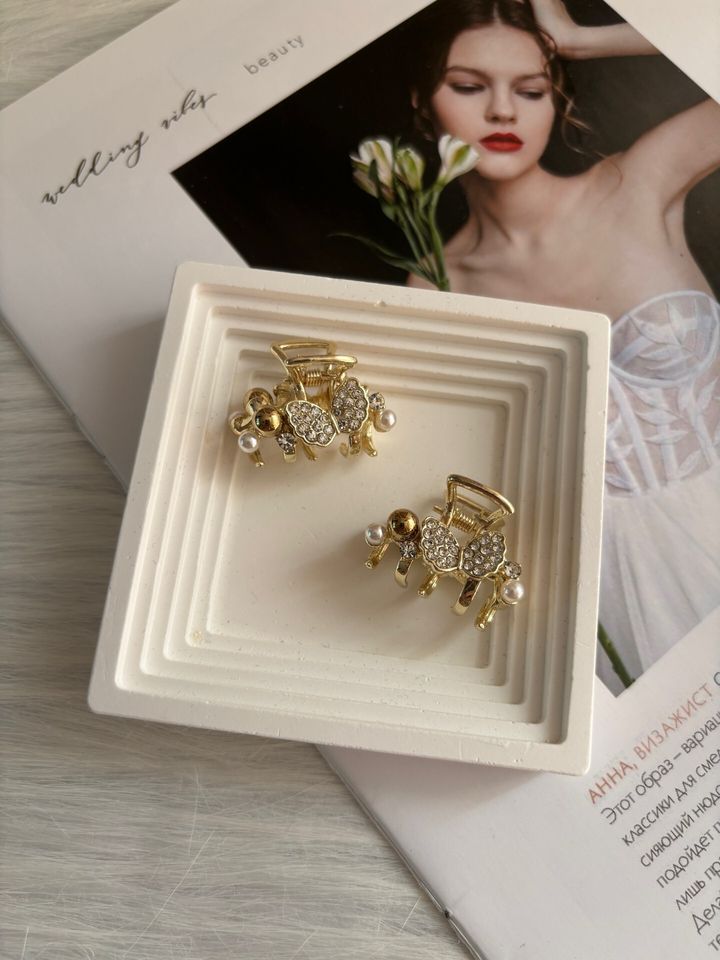 butterfly theme pearl beads claw clip (2.5cm)(1pair)