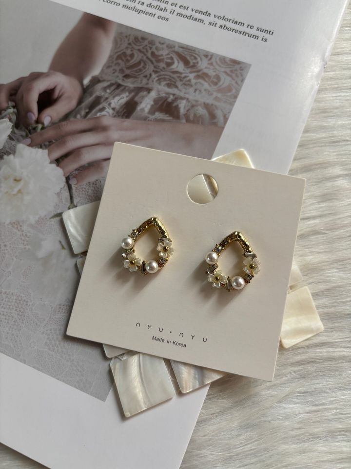 earrings 228