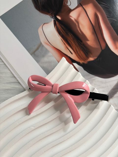 sweet ribbon duck clip
