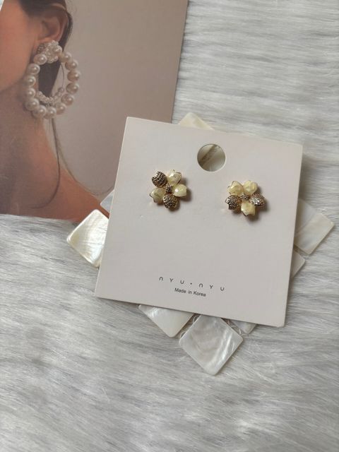 earrings 235
