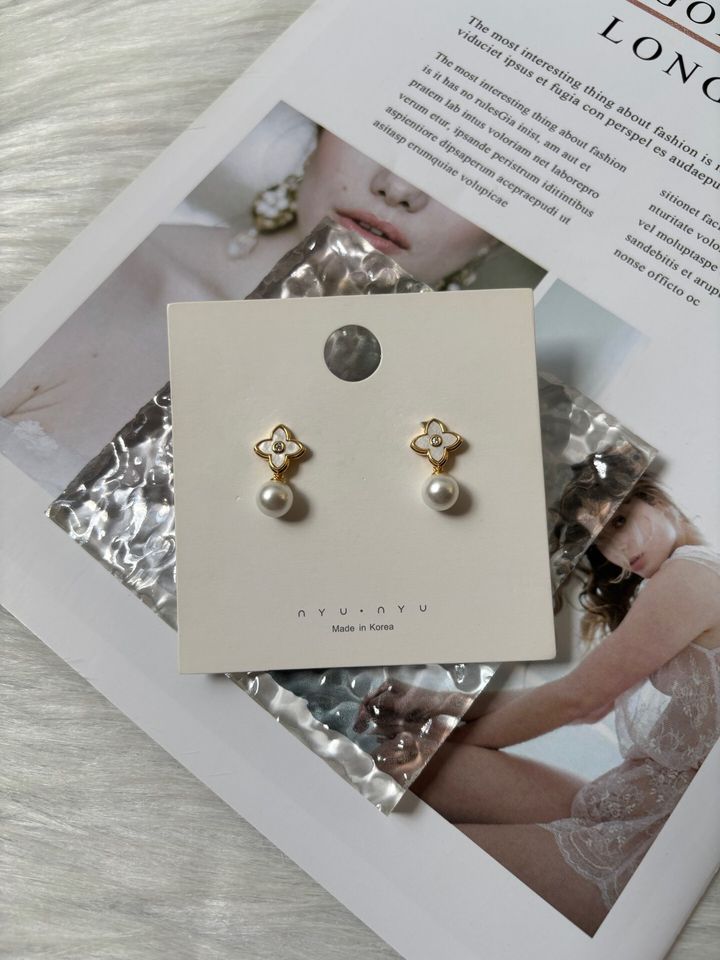 earrings 240