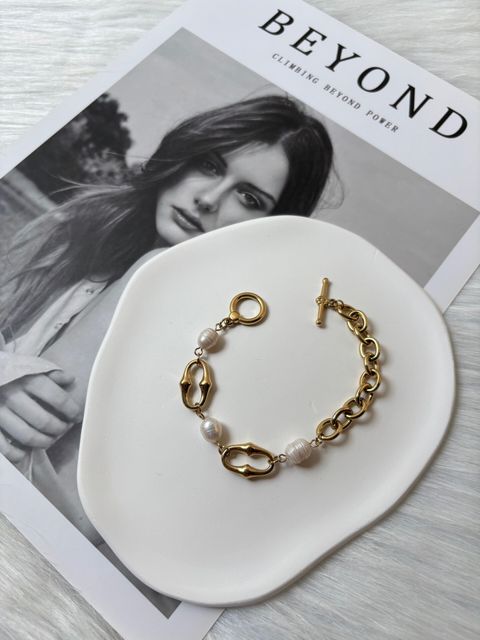 elaris stainless steel bracelet