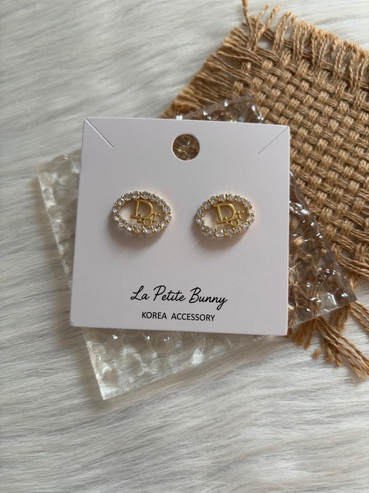earrings 243