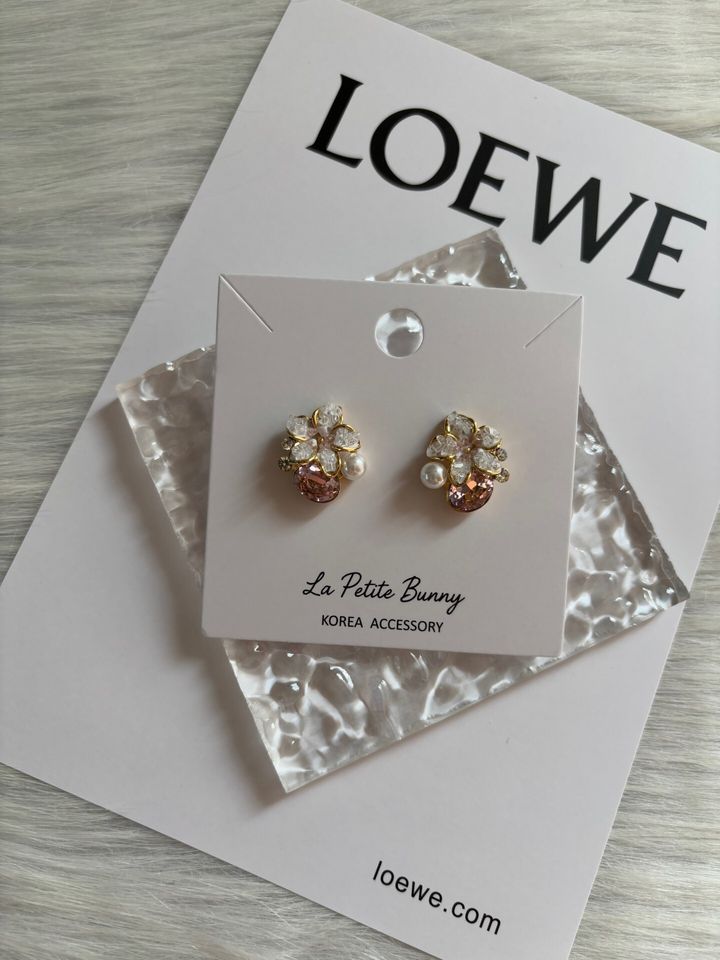 earrings 246
