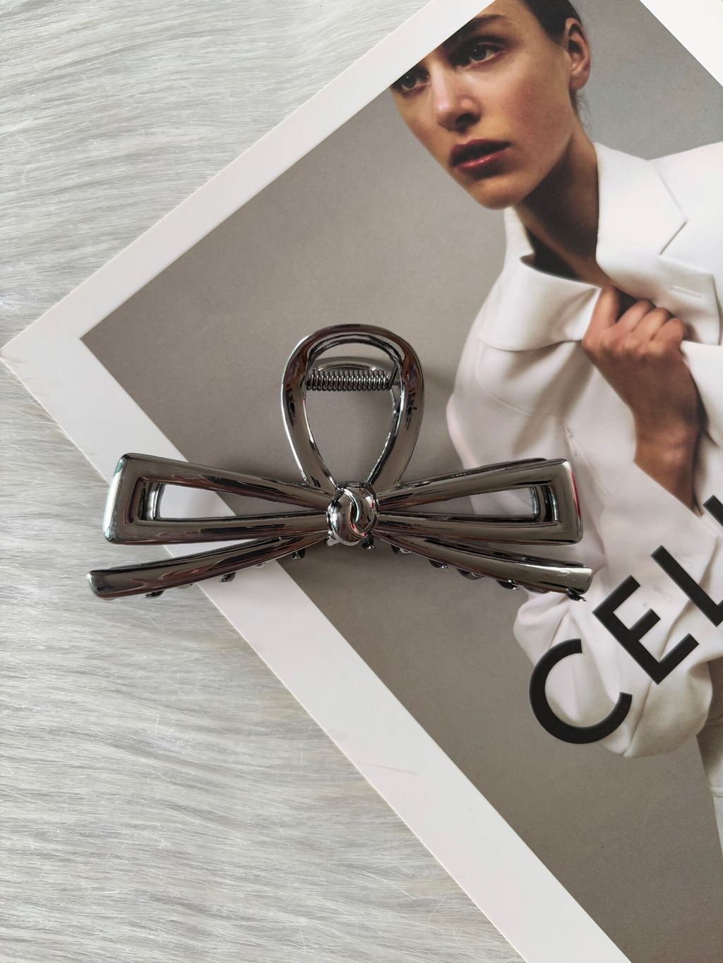 minimalist ribbon claw clip (11cm)