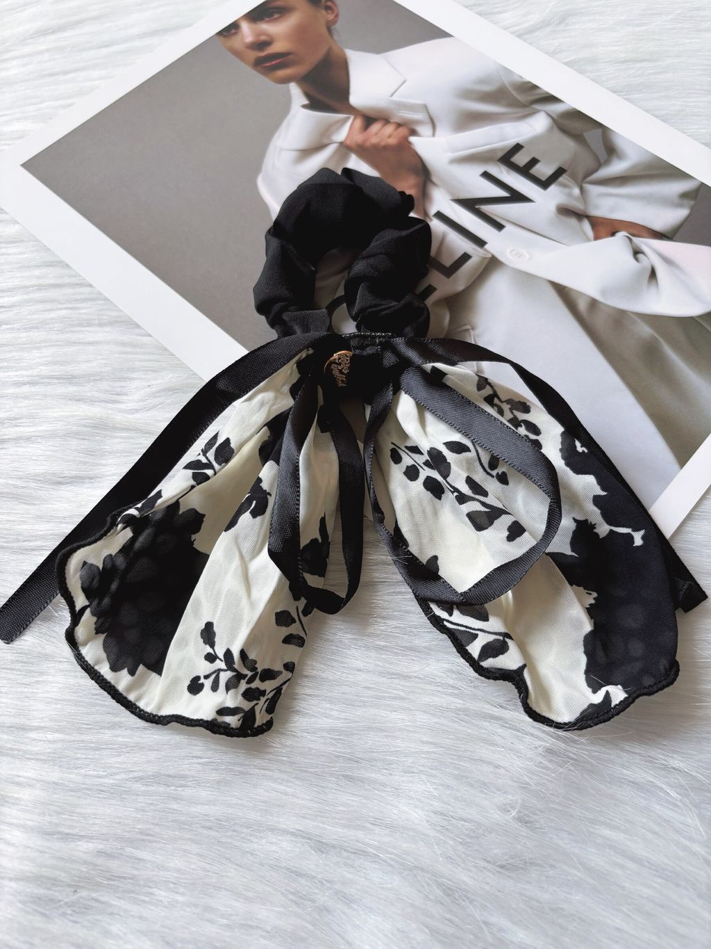 korean style flowy scrunchy