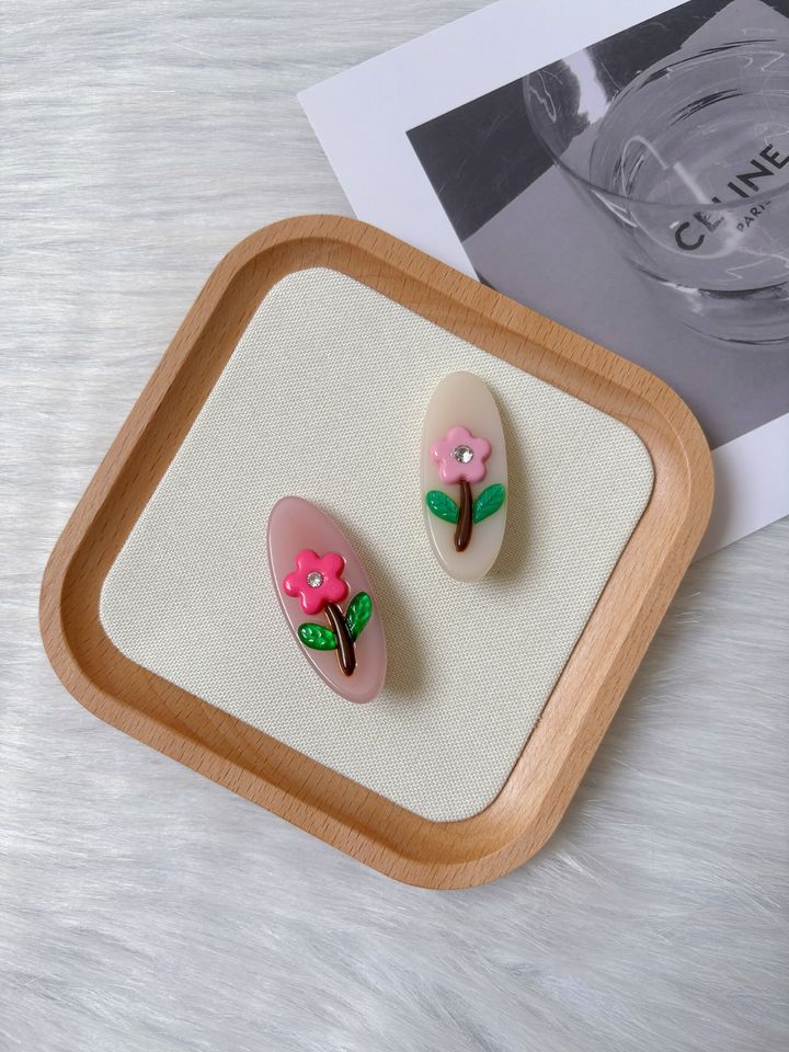 sweet 3D flower duck clip