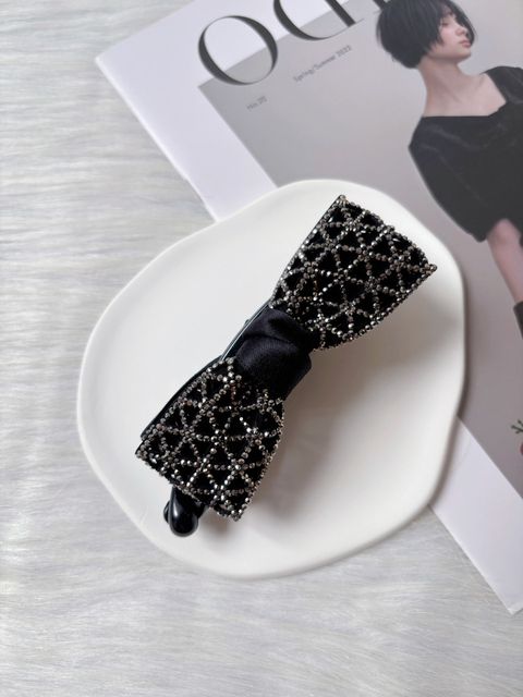 korean style banana clip