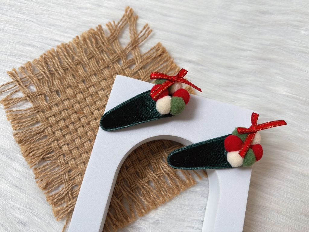 wreath theme velvet bb clip (1pair)