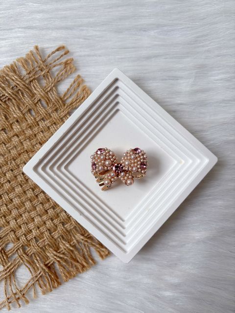 premium pearl ribbon clip
