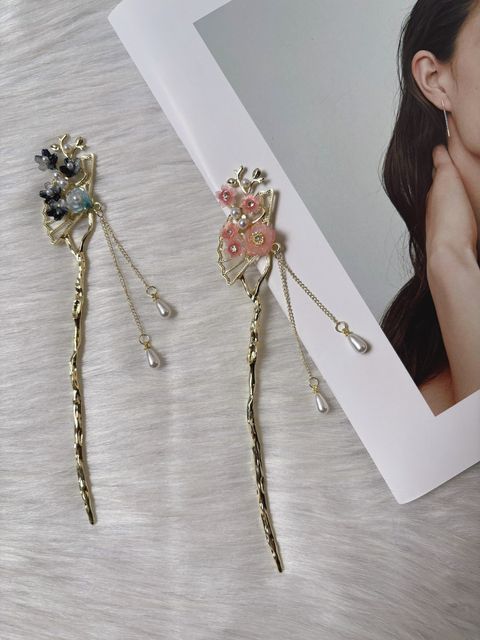 flower theme hair bun stick