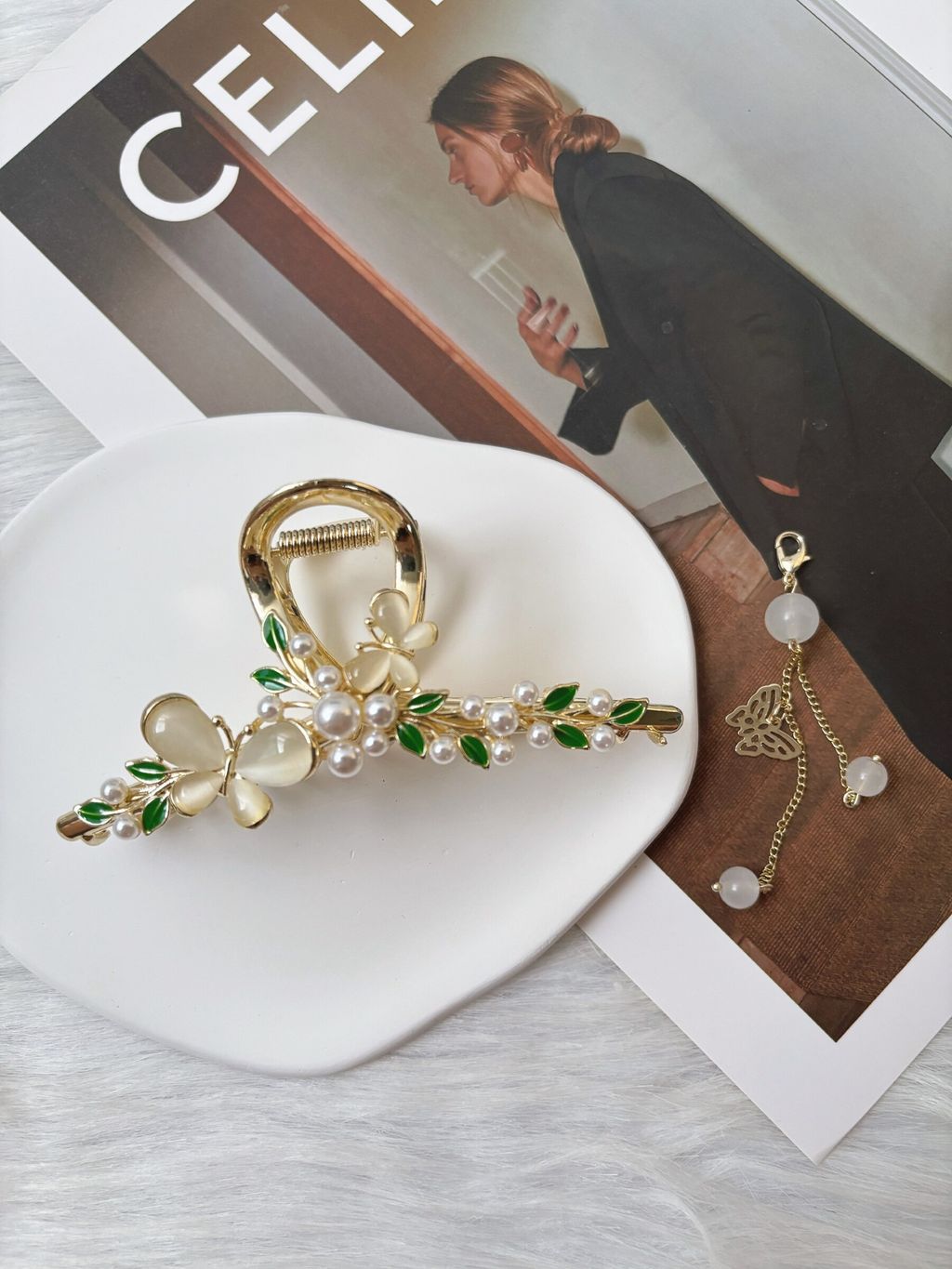 cat eye stone butterfly theme claw clip (11cm)