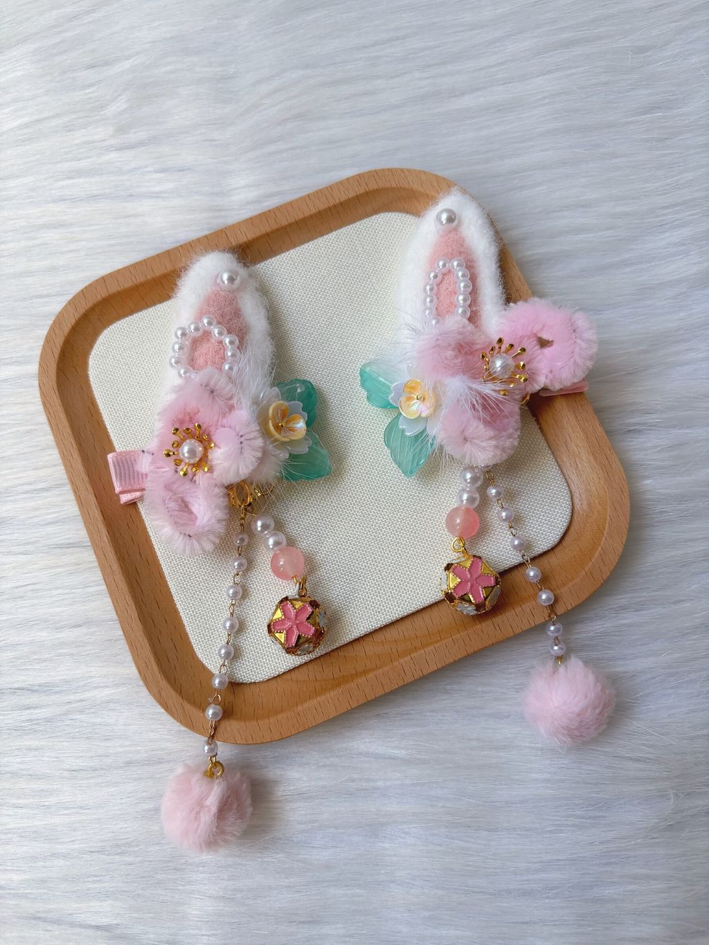 fur bunny ear theme cny duck clip (1pair)