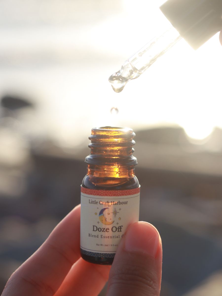 Little Craft Harbour | ESSENTIAL OIL