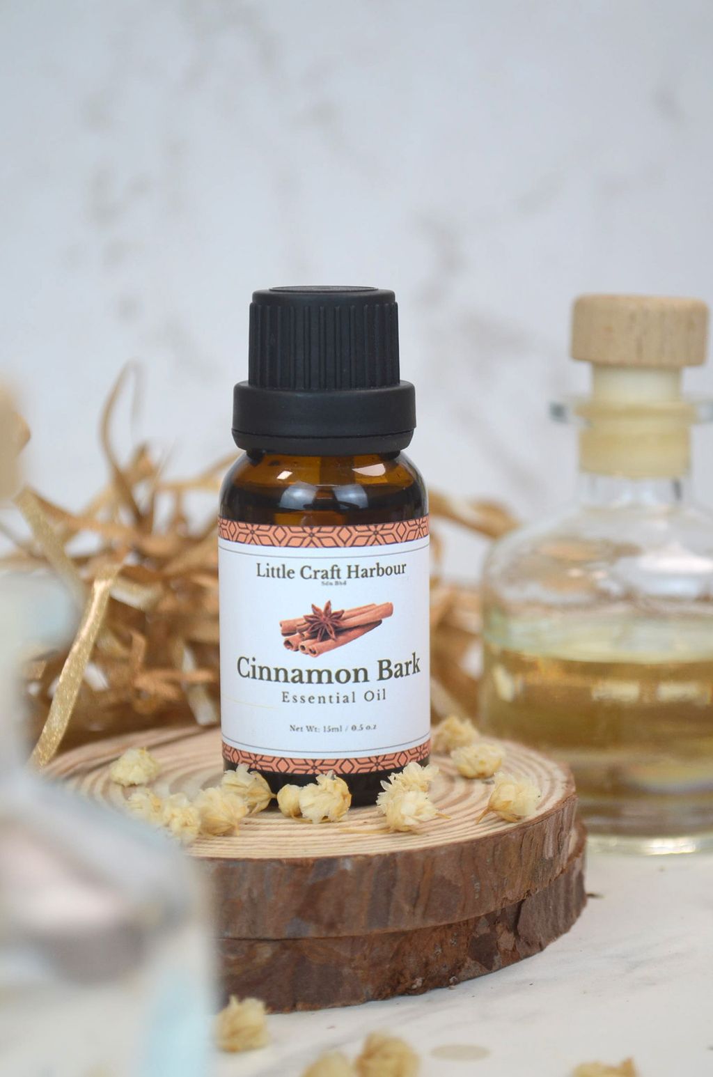 Cinnamon Bark Essential Oil (15ml) – Little Craft Harbour