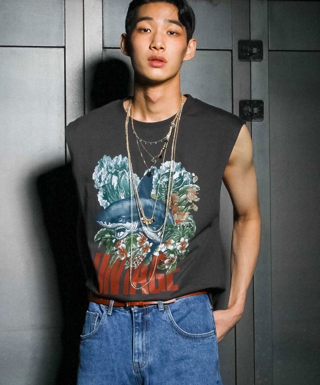 1474587_16857780115630_big