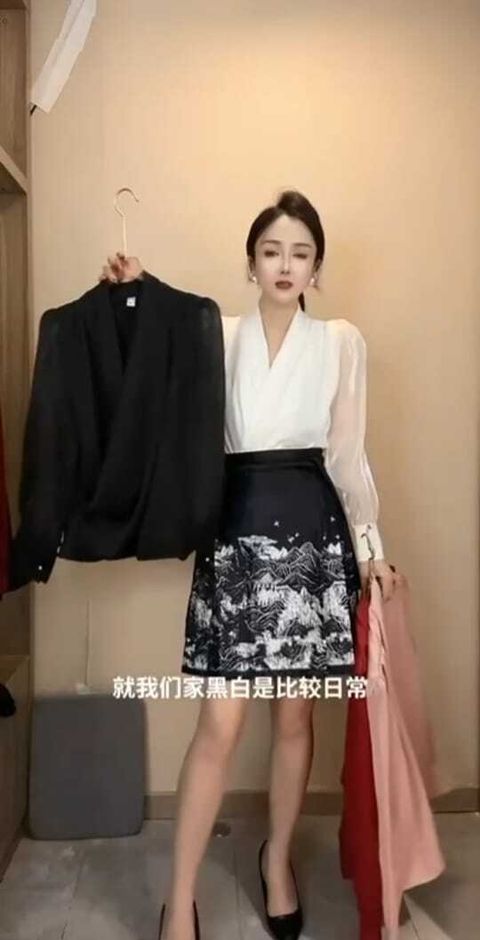 WhatsApp Image 2024-05-29 at 21.13.34 (1)