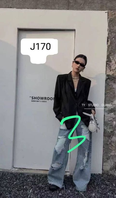 WhatsApp Image 2024-10-08 at 18.47.41