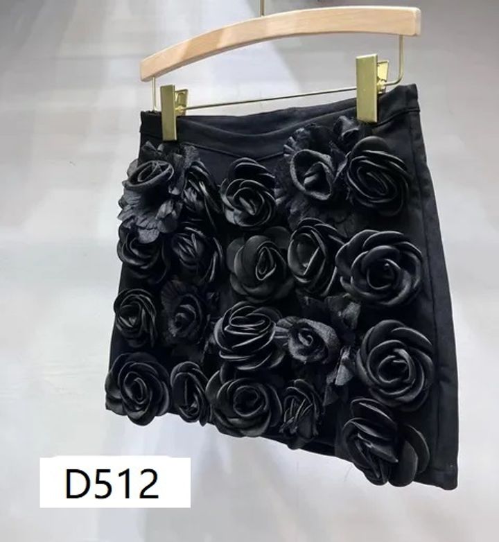 D512