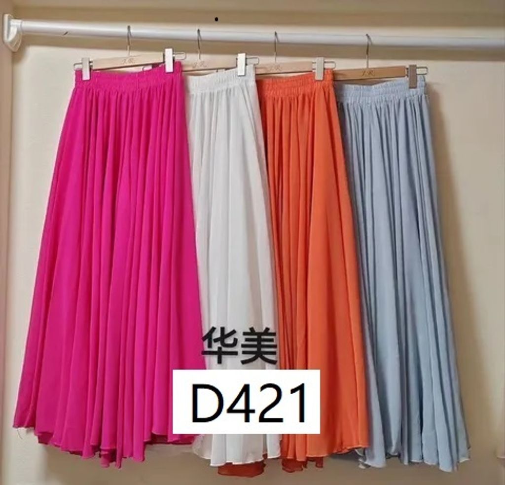 D421