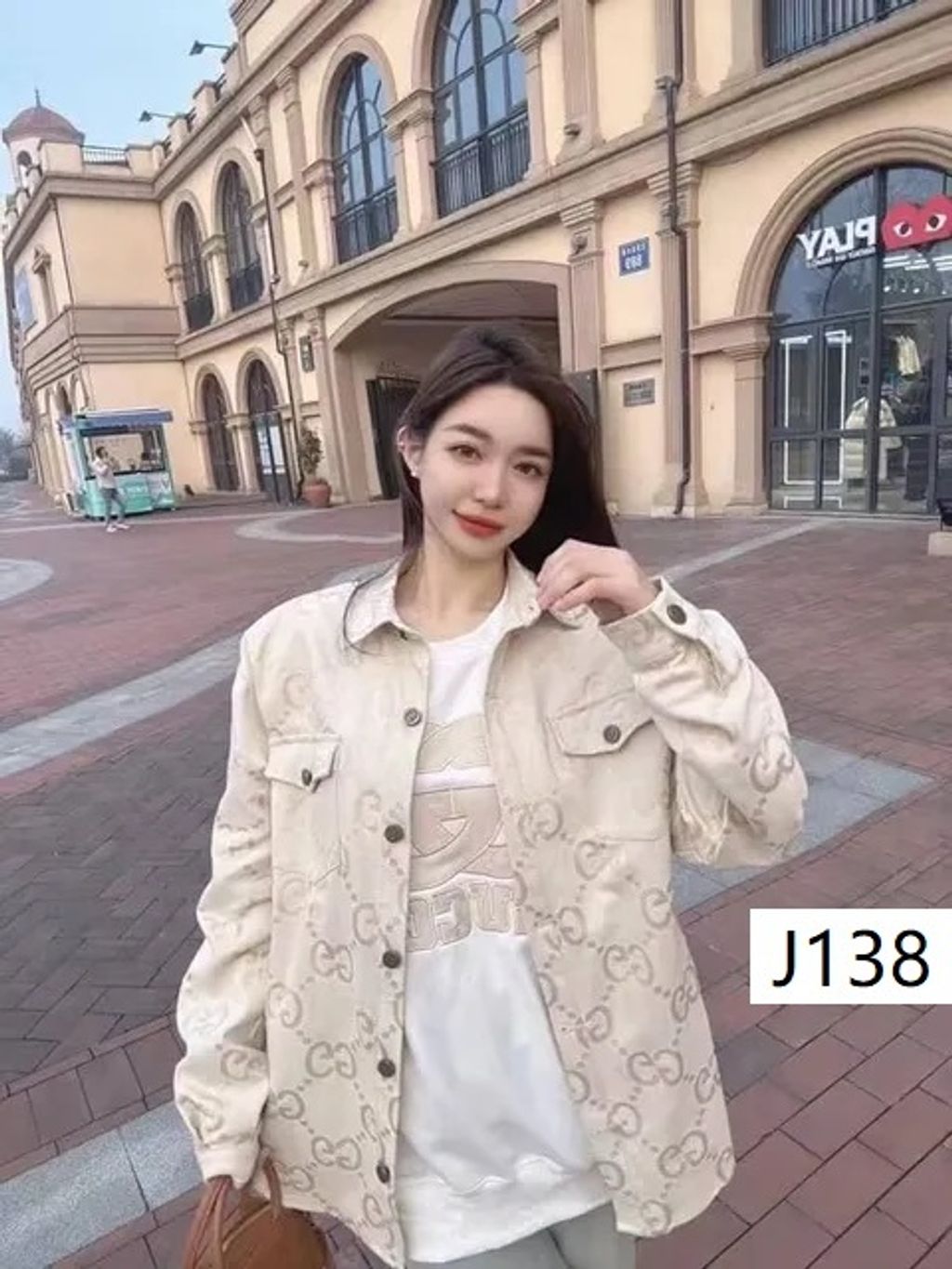 J138