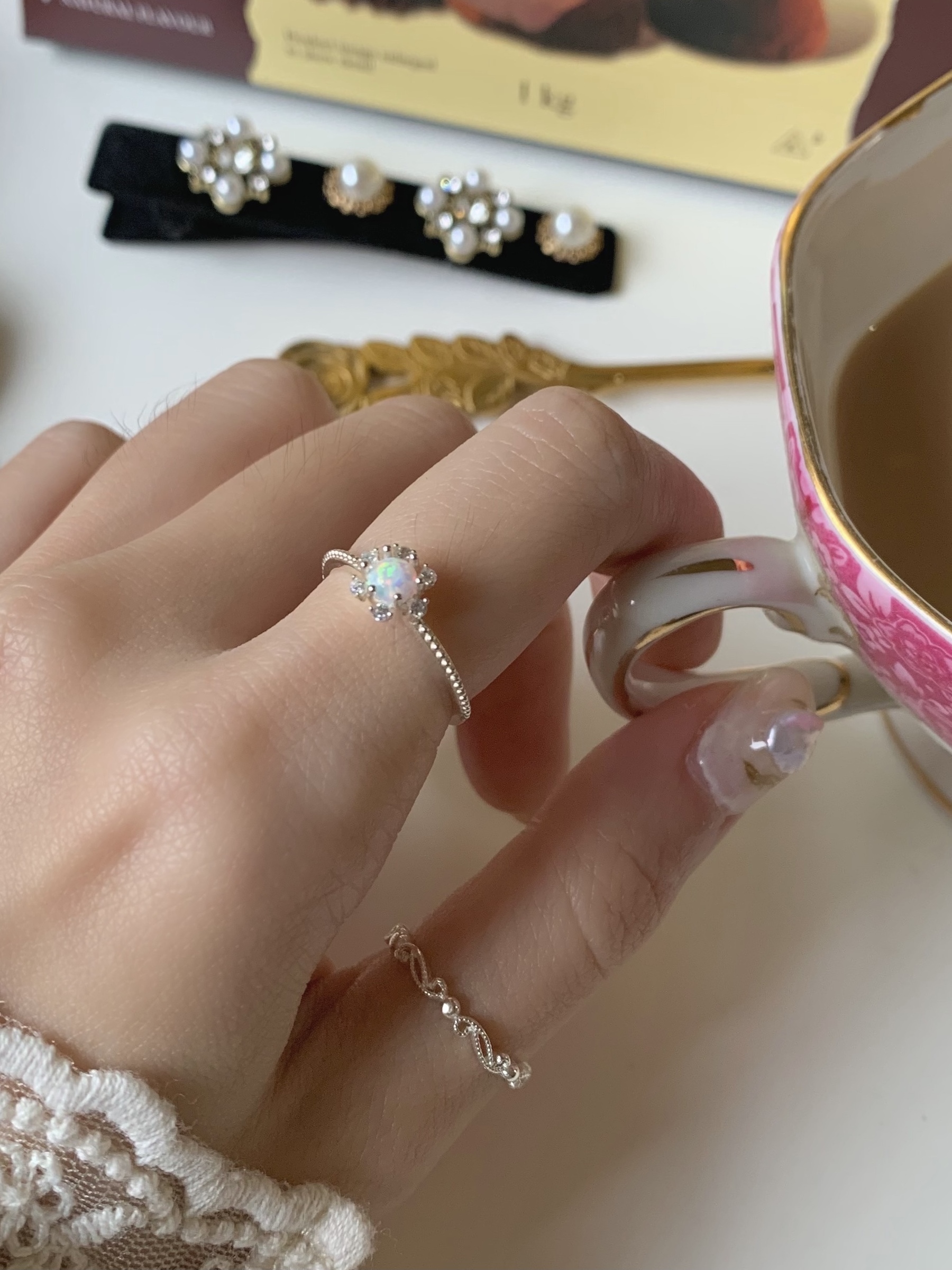 29BFAE32-2E86-40AF-A69F-3DBE9FF81A92