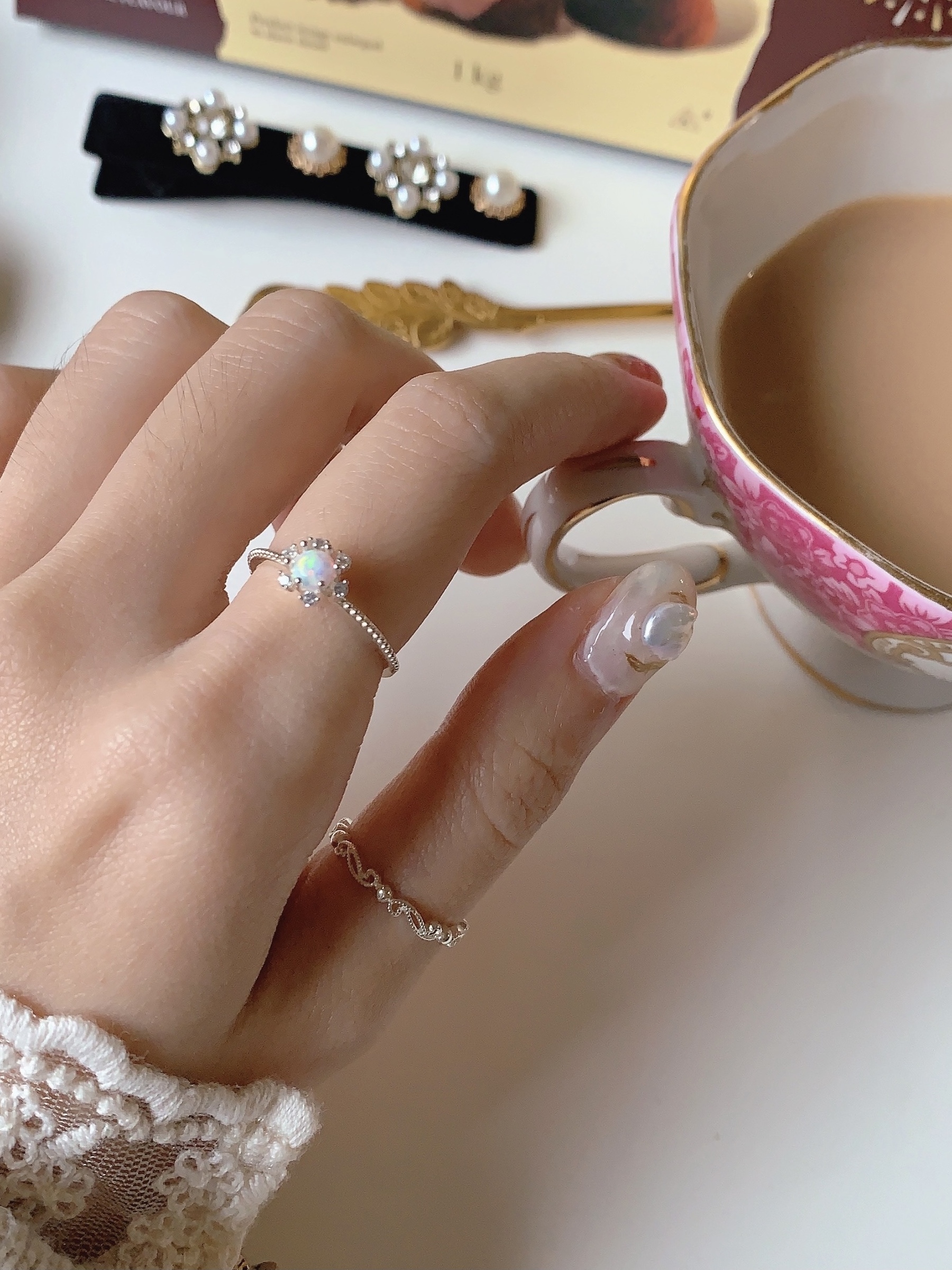 BE629583-B0E9-4842-9DDD-D8EEA5CF09D8